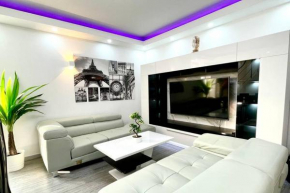 Magnifique villa de 110m2 - grand parking- 20min de Paris